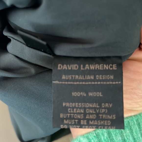 Beautiful woollen dress - David Lawrence Sz 12 - Picture 3 of 8